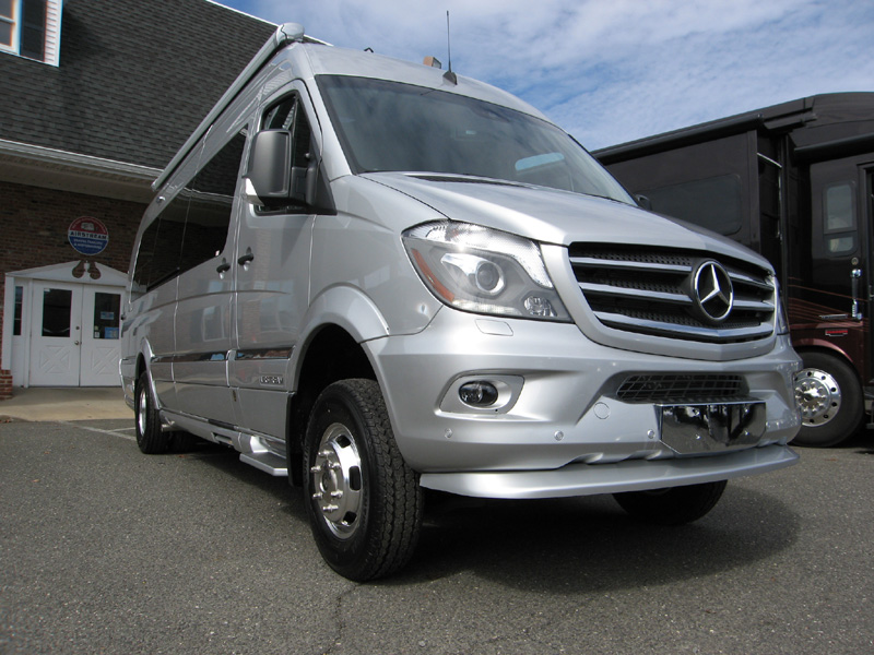 Interstate 3500 at Colonial Airstream