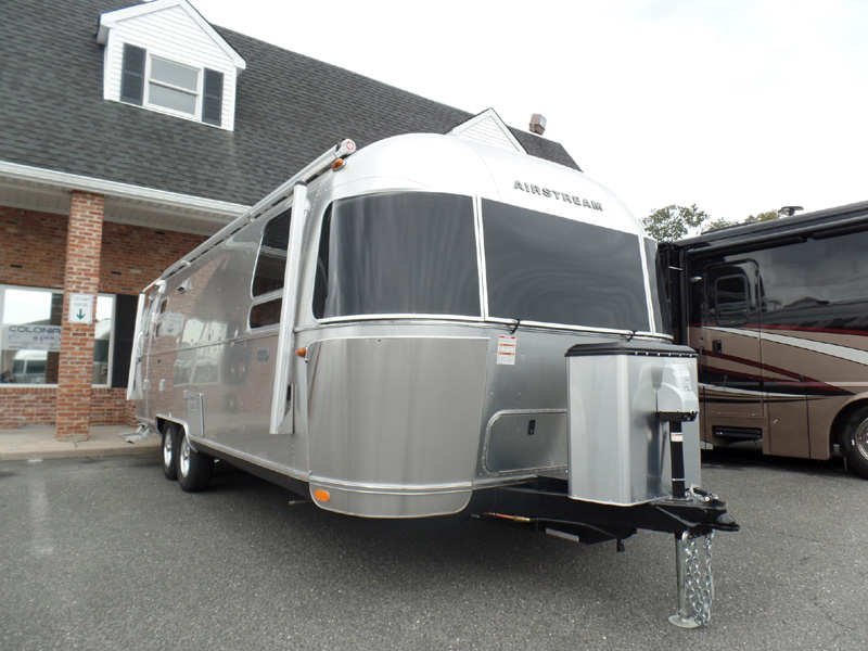 Globetrotter at Colonial Airstream