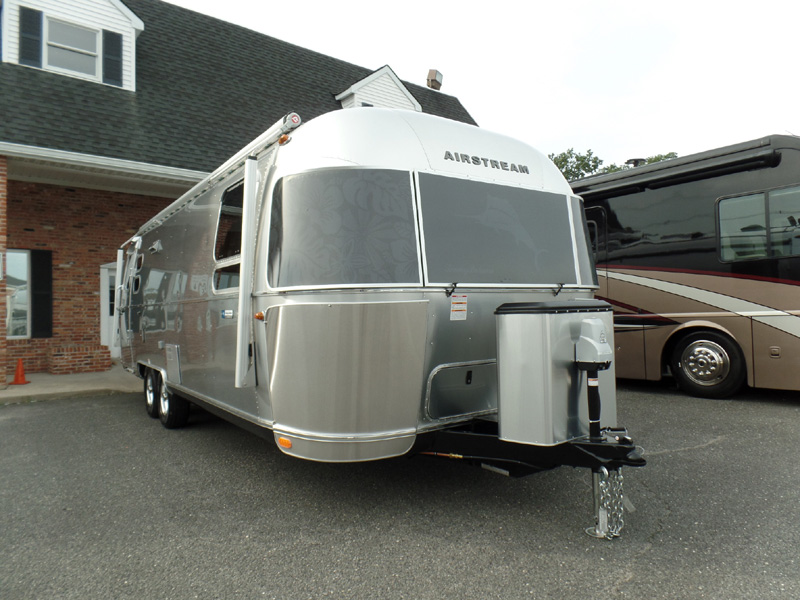 Tommy Bahama at Colonial Airstream