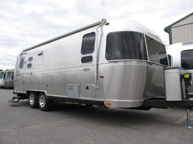 8930 Medium