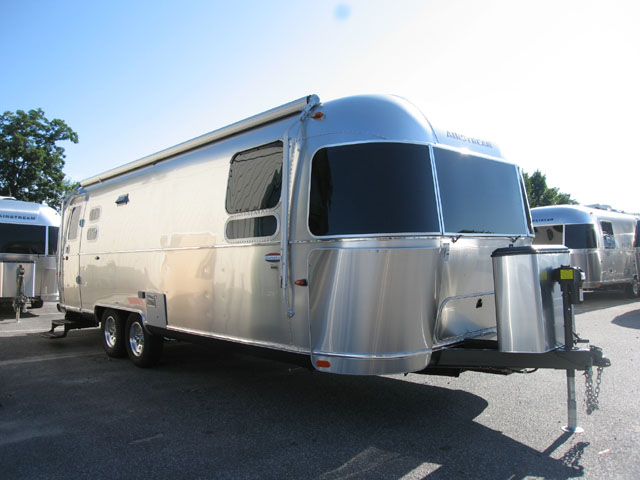 9004 Medium