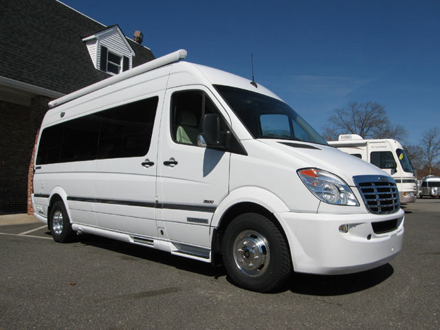 Interstate 3500 at Colonial Airstream