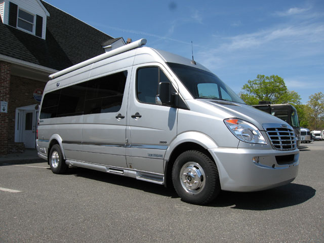 Interstate 3500 at Colonial Airstream