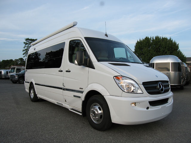 Interstate 3500 at Colonial Airstream
