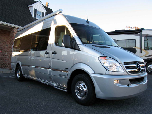 Interstate 3500 at Colonial Airstream