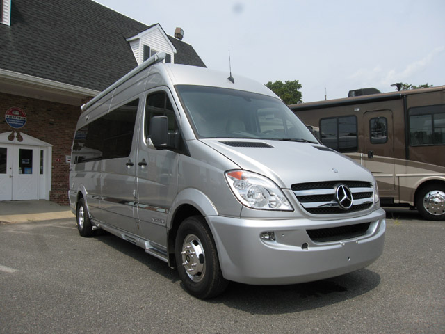 Interstate 3500 at Colonial Airstream