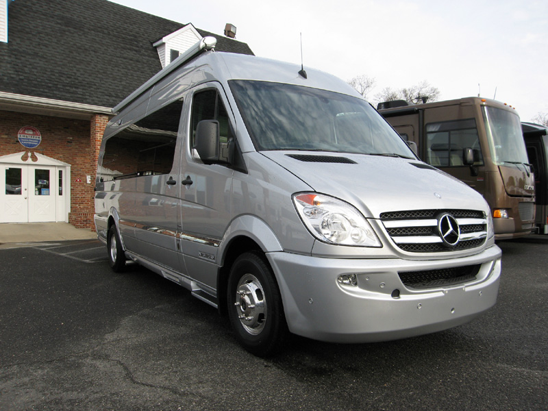 Interstate 3500 at Colonial Airstream