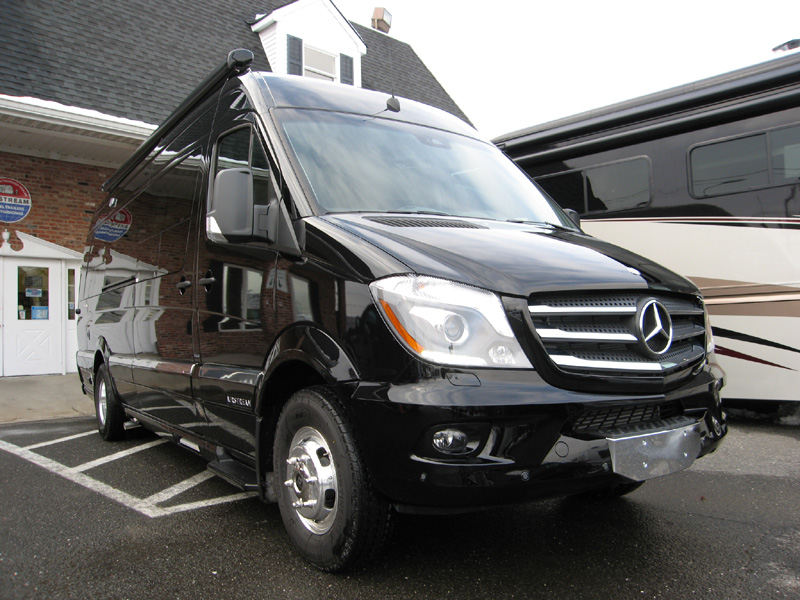 Interstate 3500 at Colonial Airstream