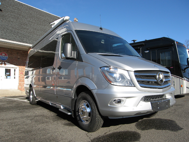 Interstate 3500 at Colonial Airstream