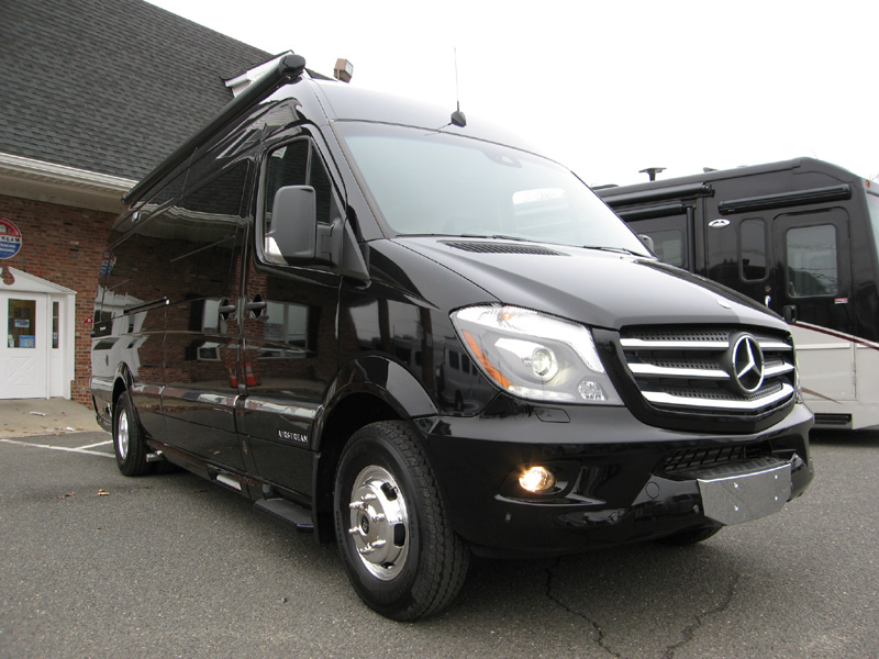 Interstate 3500 at Colonial Airstream