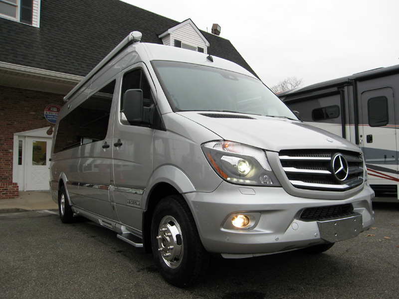 Interstate 3500 at Colonial Airstream