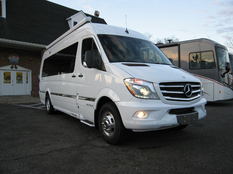 Interstate 3500 at Colonial Airstream
