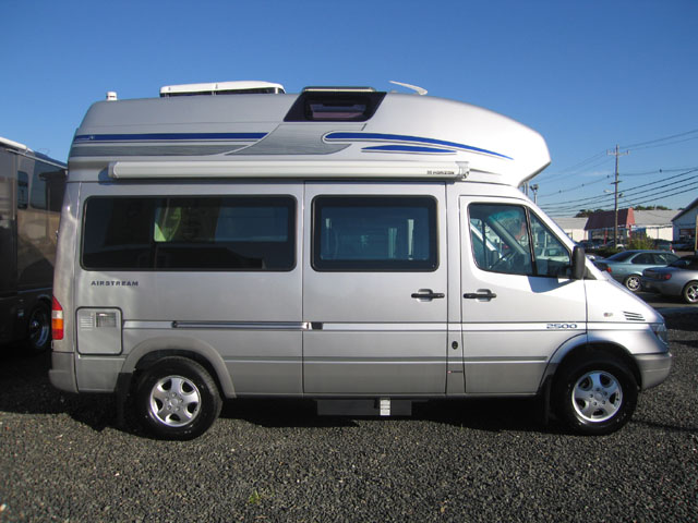 7852 Medium