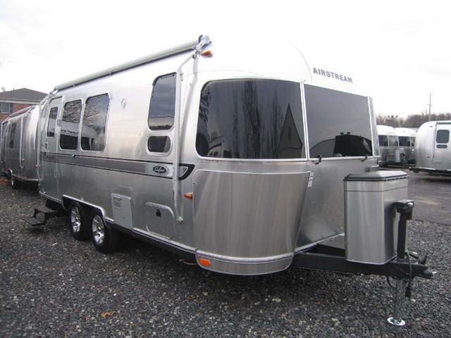 8517 Medium