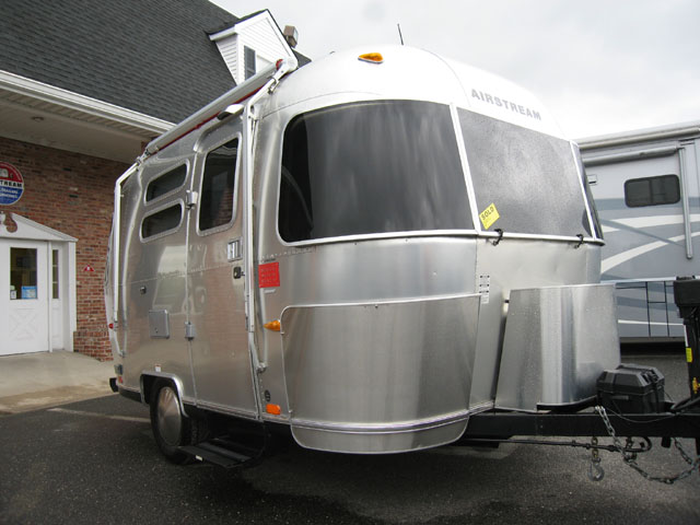 Colonial Airstream