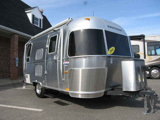 Colonial Airstream