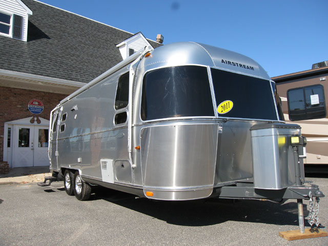Colonial Airstream