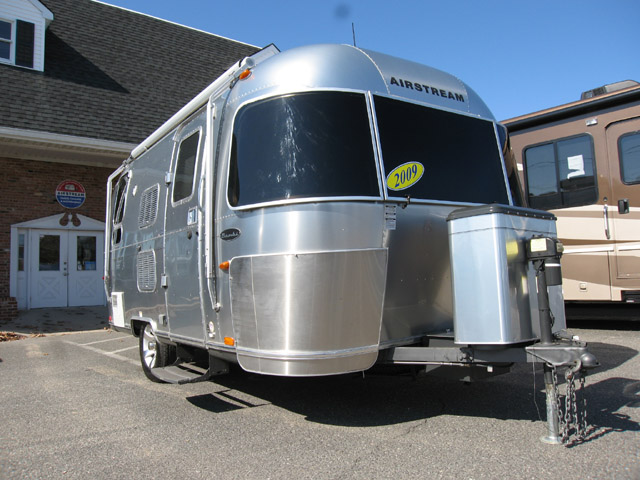 Colonial Airstream