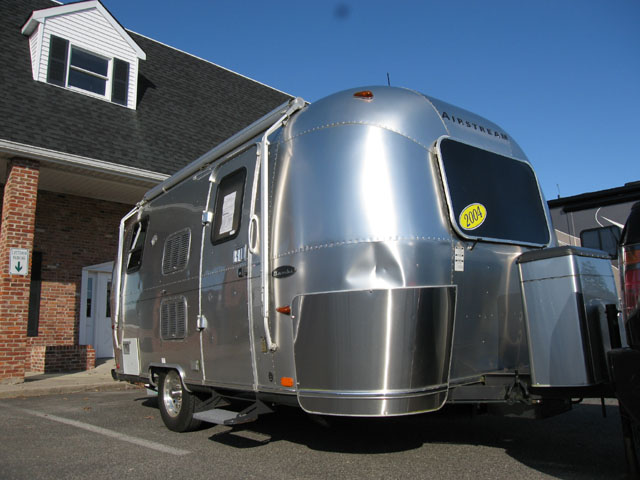 Colonial Airstream