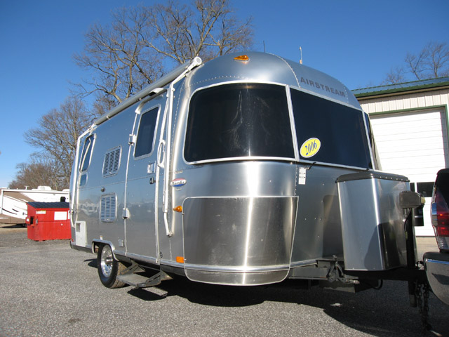 Colonial Airstream