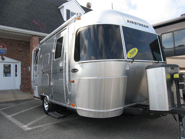 Colonial Airstream