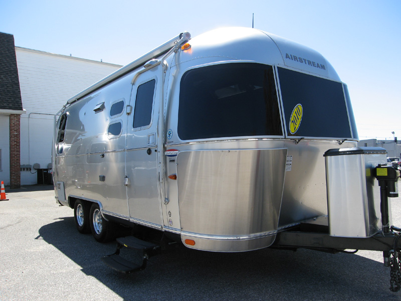 Colonial Airstream