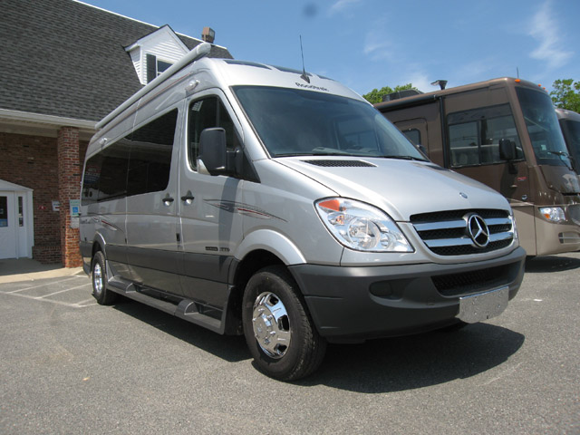 Colonial Roadtrek