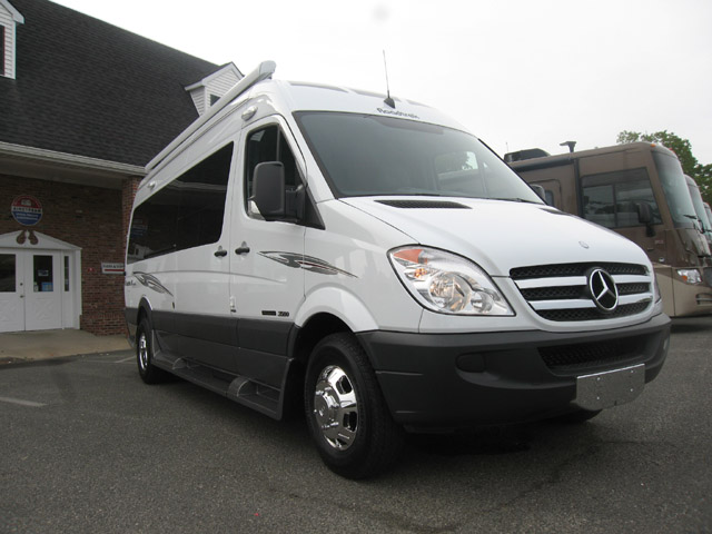 Colonial Roadtrek