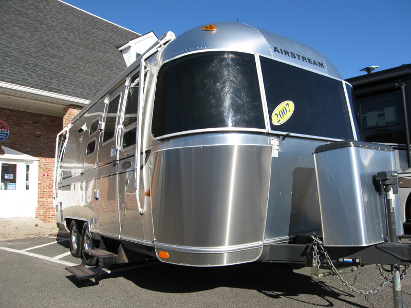 Colonial Airstream