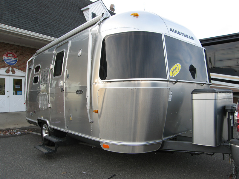 Colonial Airstream