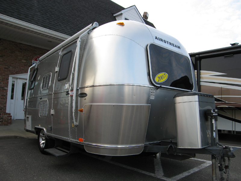 Colonial Airstream