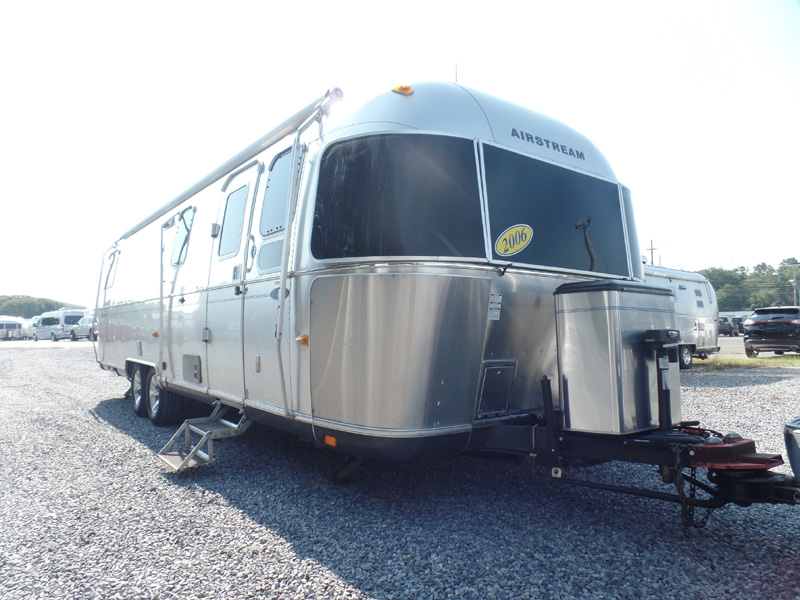 Colonial Airstream