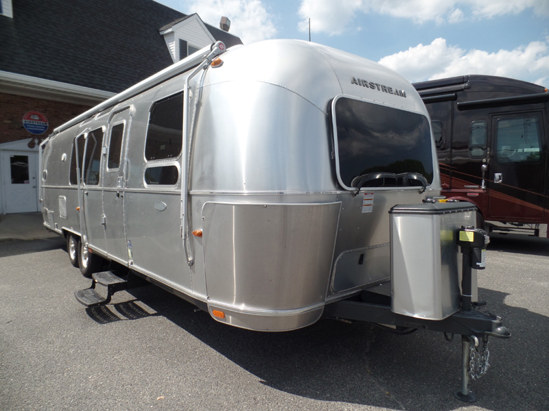 Colonial Airstream