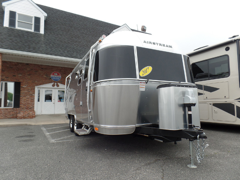 Colonial Airstream