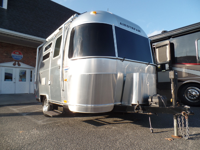 Colonial Airstream