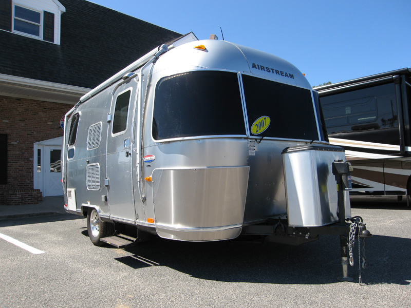 Colonial Airstream