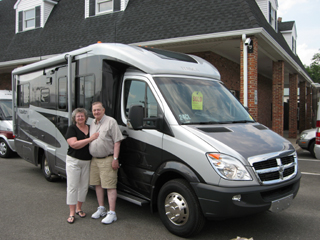 2008 Winnebago Itasca Navion iQ CL