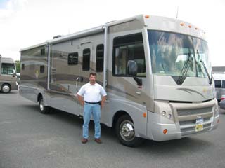 2008 Winnebago Itasca Sunova 35J