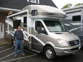 Winnebago Itasca Navion 24K