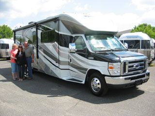 Winnebago Itasca Cambria 30C