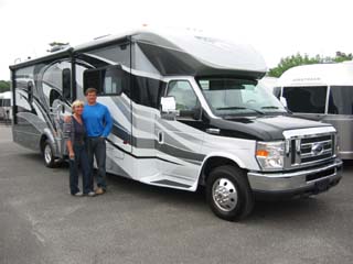 Winnebago Itasca Cambria 30C
