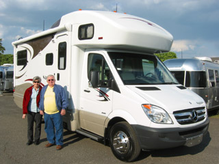Itasca Navion 24J By Winnebago