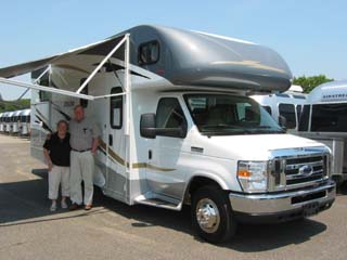Itasca Impulse Silver 26QP By Winnebago