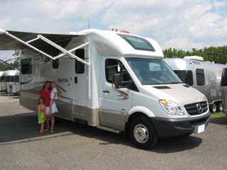 Itasca Navion iQ 24G By Winnebago